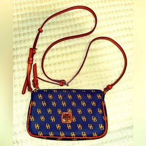 Dooney & Bourke Gretta Lexi Crossbody